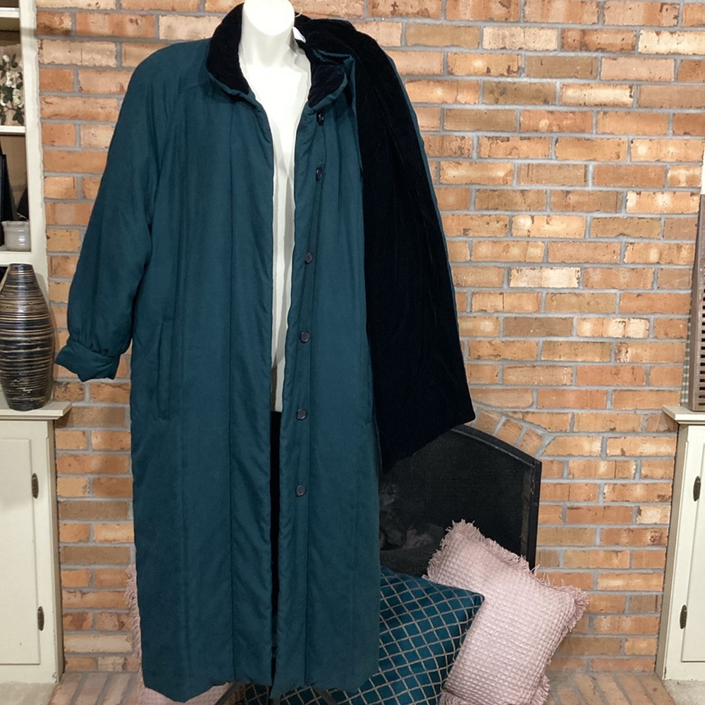 VINTAGE 80’s Jones New York Faux Suede Long/Maxi Coat Reversible Velvet Scarf S